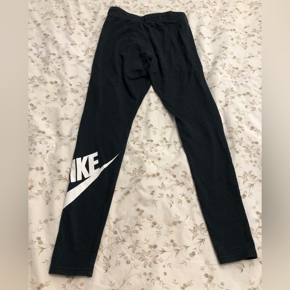 Nike workout leggings